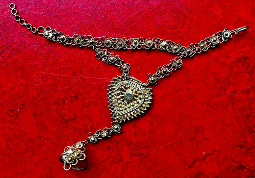 Handrückenschmuck für - ,