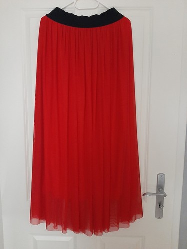Wunderschöner roter maxi - roter,